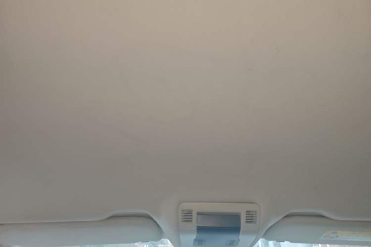 Used Qoros 3 2018 Sedan 1.6L Automatic Leading Model Headliner
