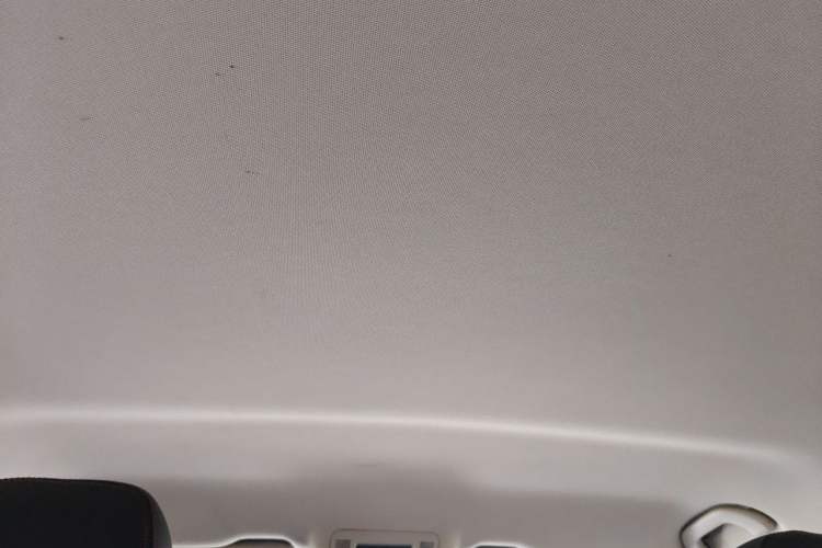 Used Qoros 3 2018 Sedan 1.6L Automatic Leading Model Headliner