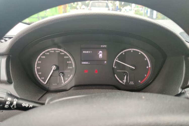 Used Qoros 3 2018 Sedan 1.6L Automatic Leading Model Instrument Cluster