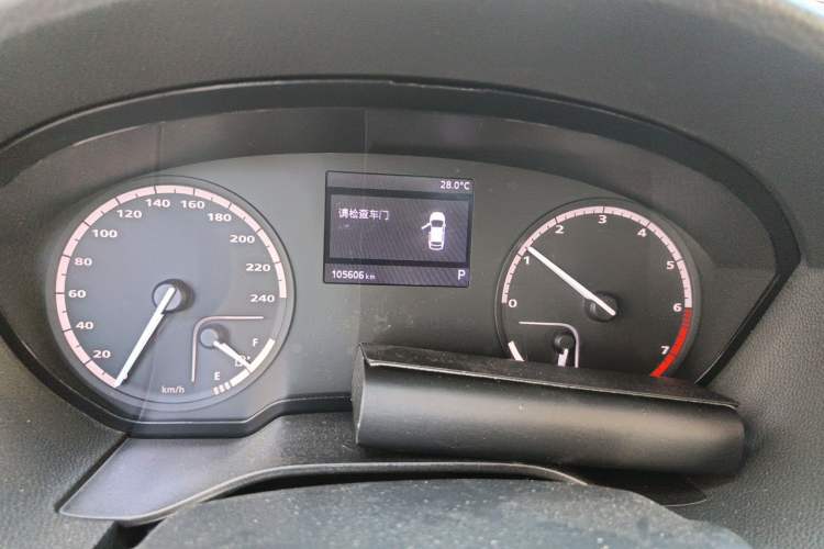 Used Qoros 3 2018 Sedan 1.6L Automatic Leading Model Instrument Cluster