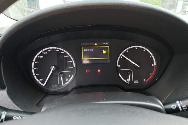 Used Qoros 3 2018 Sedan 1.6L Automatic Leading Model Instrument Cluster
