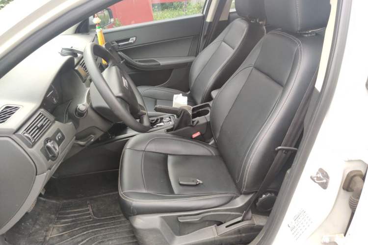 Used Qoros 3 2018 Sedan 1.6L Automatic Leading Model Left Front Seat