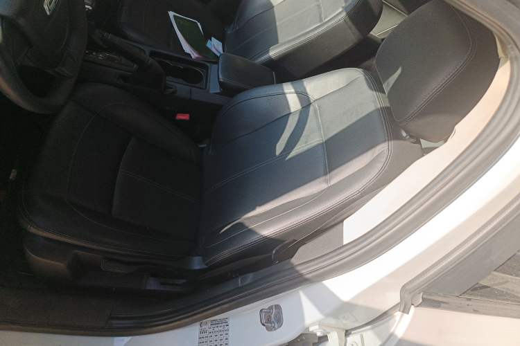 Used Qoros 3 2018 Sedan 1.6L Automatic Leading Model Left Front Seat