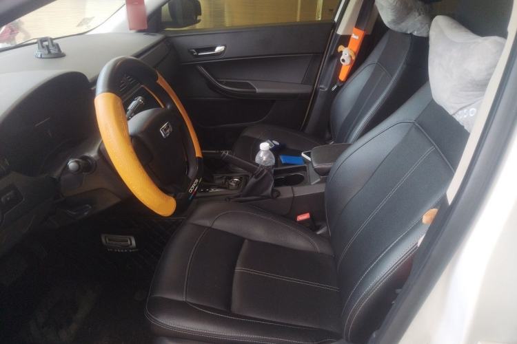 Used Qoros 3 2018 Sedan 1.6L Automatic Leading Model Left Front Seat