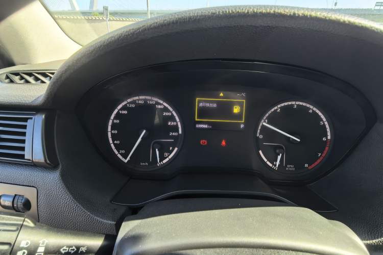 Used Qoros 3 2018 Sedan 1.6L Automatic Leading Model Odometer Close Up