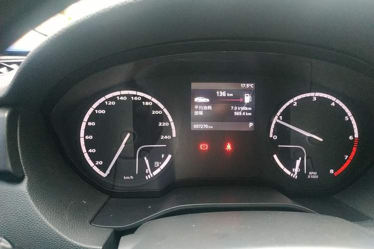 Used Qoros 3 2018 Sedan 1.6L Automatic Leading Model Odometer Close Up