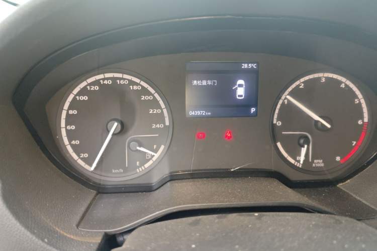 Used Qoros 3 2018 Sedan 1.6L Automatic Leading Model Odometer Close Up