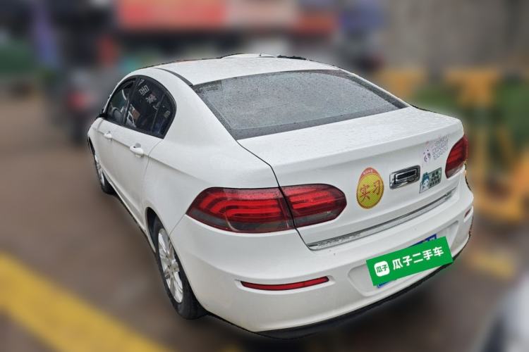 Used Qoros 3 2018 Sedan 1.6L Automatic Leading Model Rear Left 45 Deg