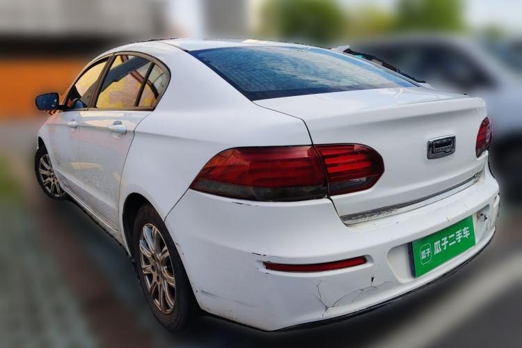 Used Qoros 3 2018 Sedan 1.6L Automatic Leading Model Rear Left 45 Deg