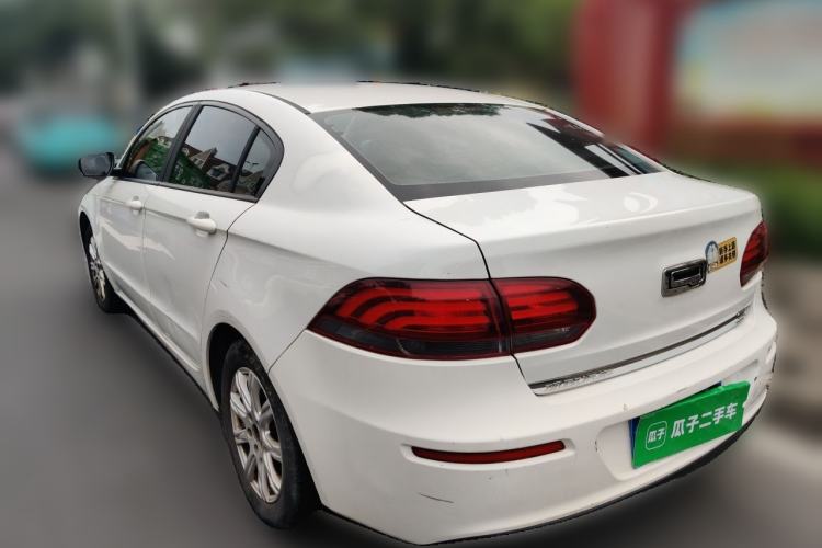 Used Qoros 3 2018 Sedan 1.6L Automatic Leading Model Rear Left 45 Deg