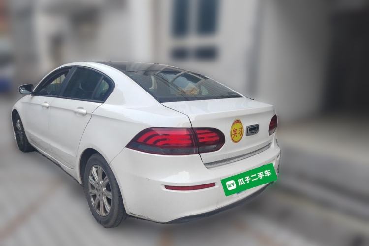 Used Qoros 3 2018 Sedan 1.6L Automatic Leading Model Rear Left 45 Deg
