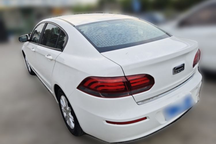 Used Qoros 3 2018 Sedan 1.6L Automatic Leading Model Rear Left 45 Deg