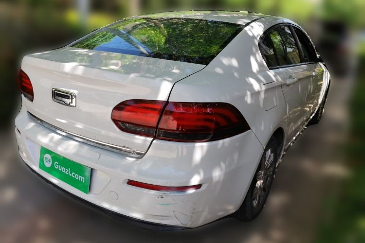 Used Qoros 3 2018 Sedan 1.6L Automatic Leading Model Rear Right 45 Deg