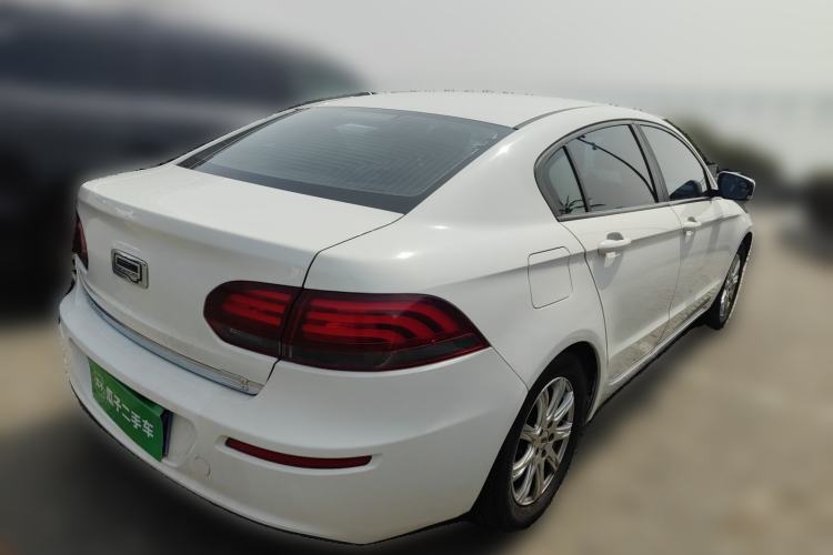 Used Qoros 3 2018 Sedan 1.6L Automatic Leading Model Rear Right 45 Deg