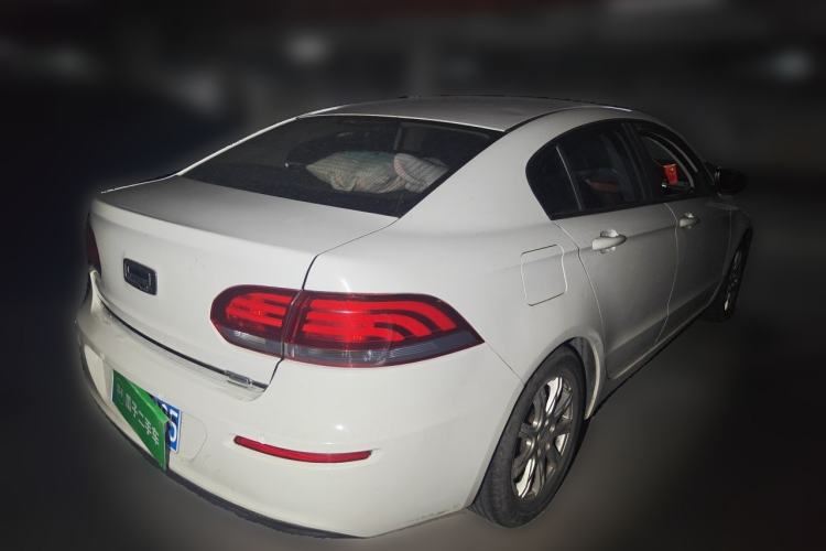 Used Qoros 3 2018 Sedan 1.6L Automatic Leading Model Rear Right 45 Deg