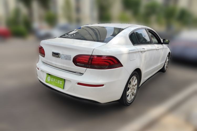Used Qoros 3 2018 Sedan 1.6L Automatic Leading Model Rear Right 45 Deg