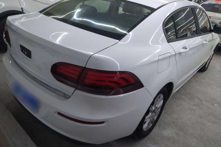 Used Qoros 3 2018 Sedan 1.6L Automatic Leading Model Rear Right 45 Deg