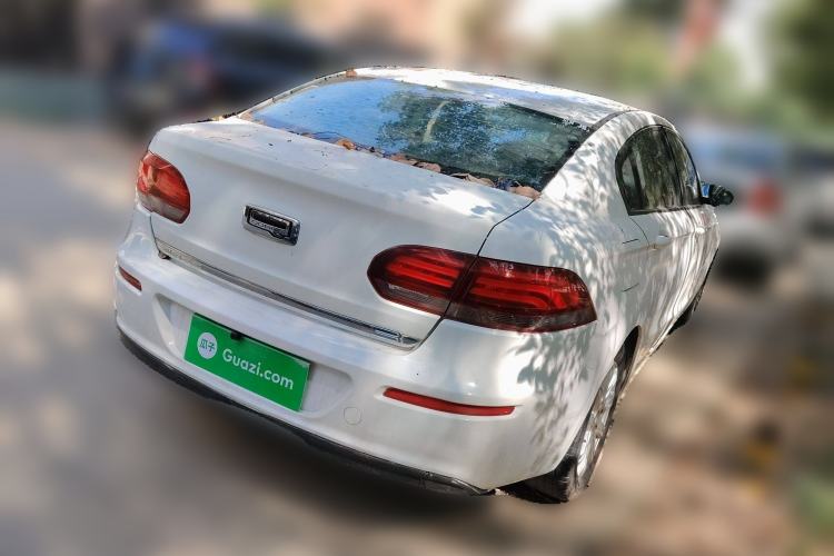 Used Qoros 3 2018 Sedan 1.6L Automatic Leading Model Rear Right 45 Deg