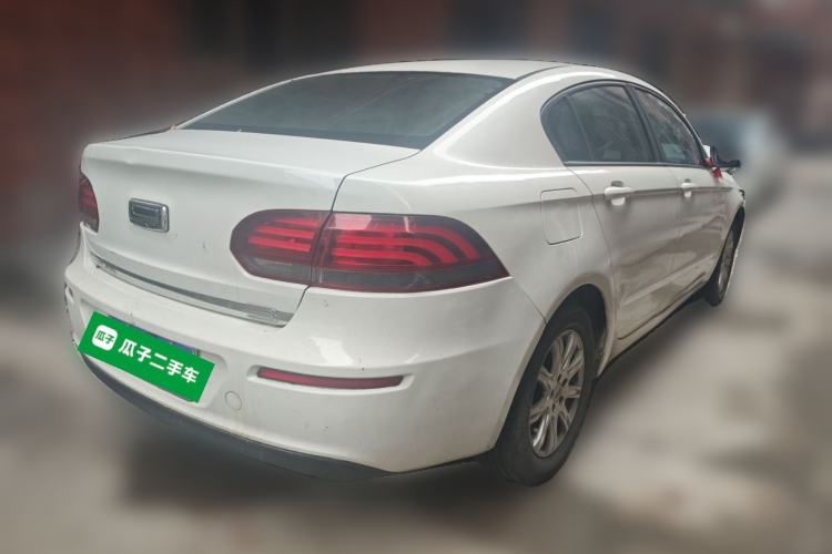 Used Qoros 3 2018 Sedan 1.6L Automatic Leading Model Rear Right 45 Deg