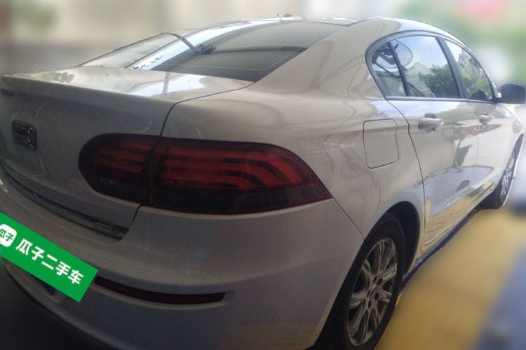 Used Qoros 3 2018 Sedan 1.6L Automatic Leading Model Rear Right 45 Deg
