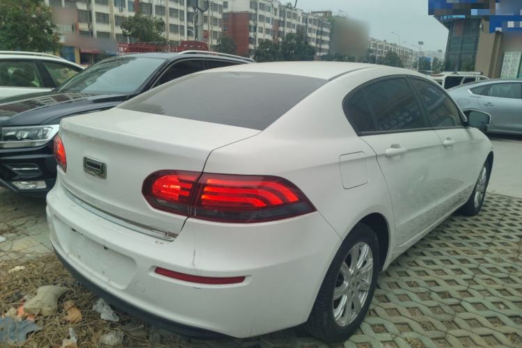Used Qoros 3 2018 Sedan 1.6L Automatic Leading Model Rear Right 45 Deg