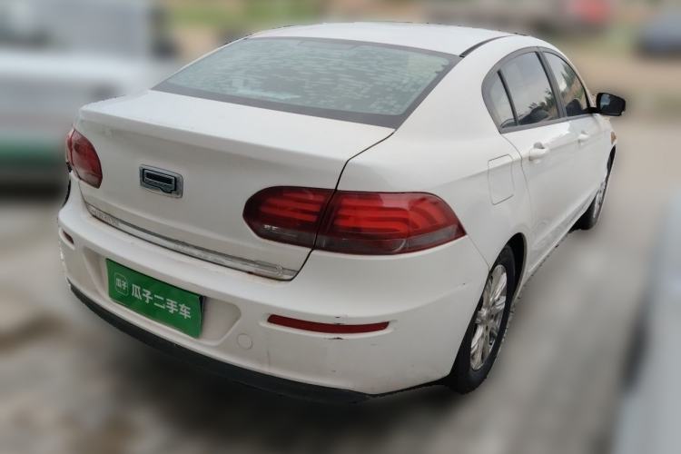 Used Qoros 3 2018 Sedan 1.6L Automatic Leading Model Rear Right 45 Deg