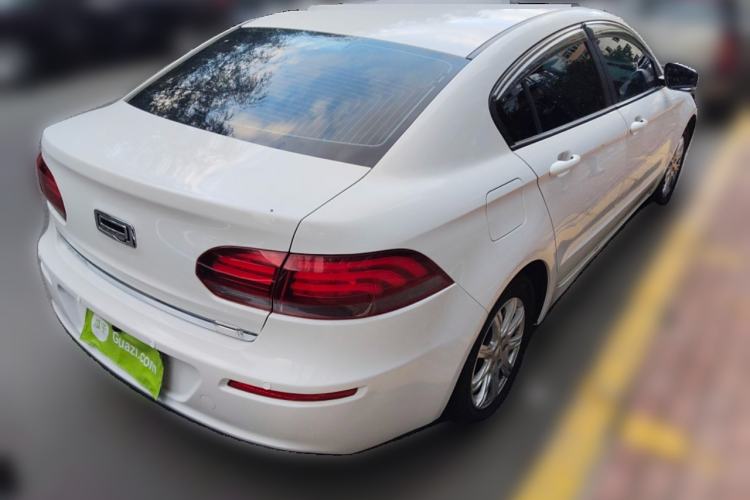 Used Qoros 3 2018 Sedan 1.6L Automatic Leading Model Rear Right 45 Deg