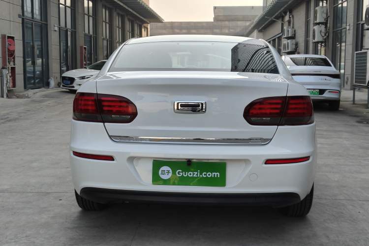 Used Qoros 3 2018 Sedan 1.6L Automatic Leading Model Rear