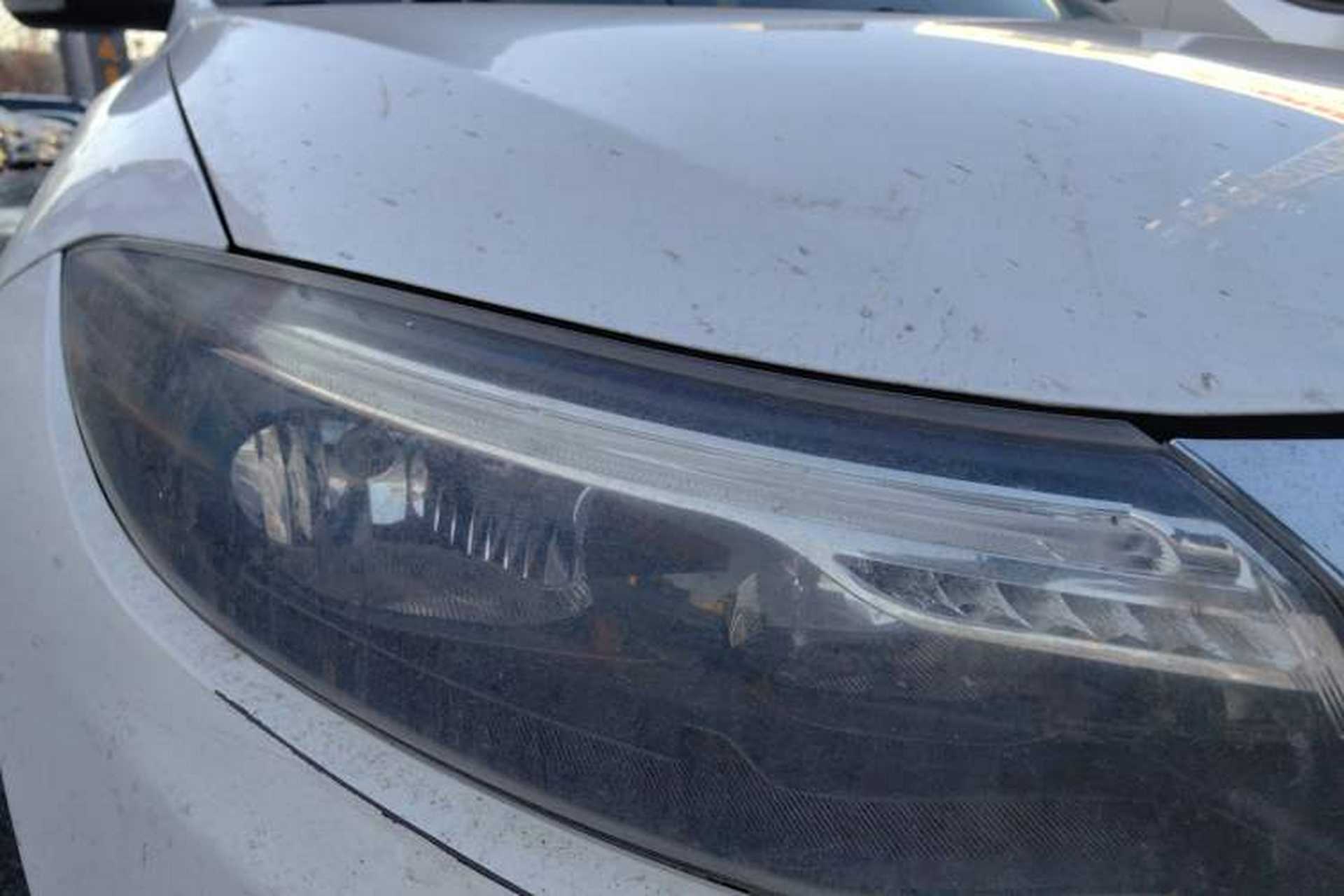 Used Qoros 3 2018 Sedan 1.6L Automatic Leading Model Right Front Headlight