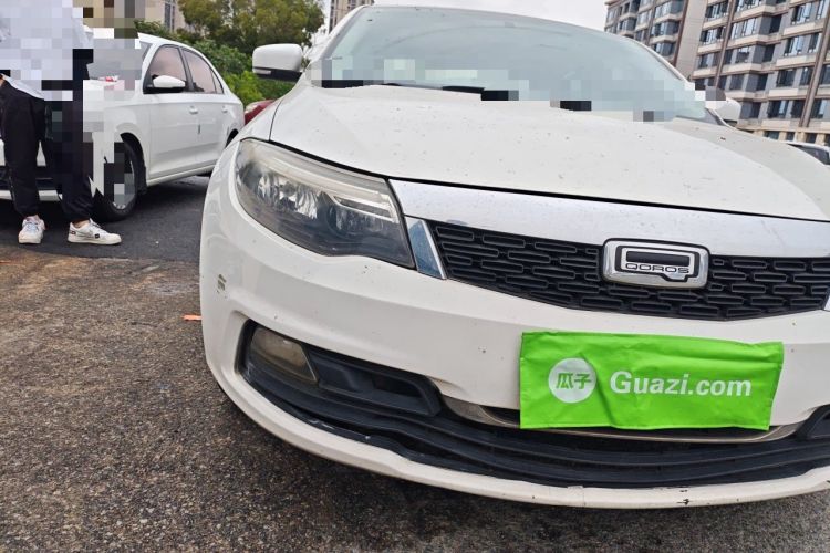 Used Qoros 3 2018 Sedan 1.6L Automatic Leading Model Right Front Headlight