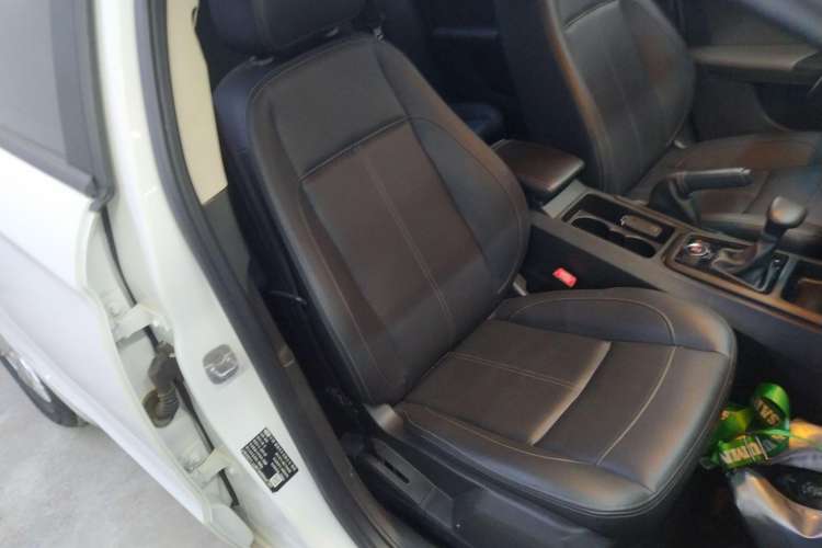 Used Qoros 3 2018 Sedan 1.6L Automatic Leading Model Right Front Seat