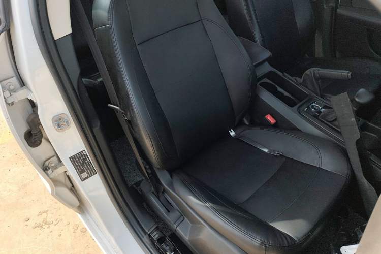 Used Qoros 3 2018 Sedan 1.6L Automatic Leading Model Right Front Seat