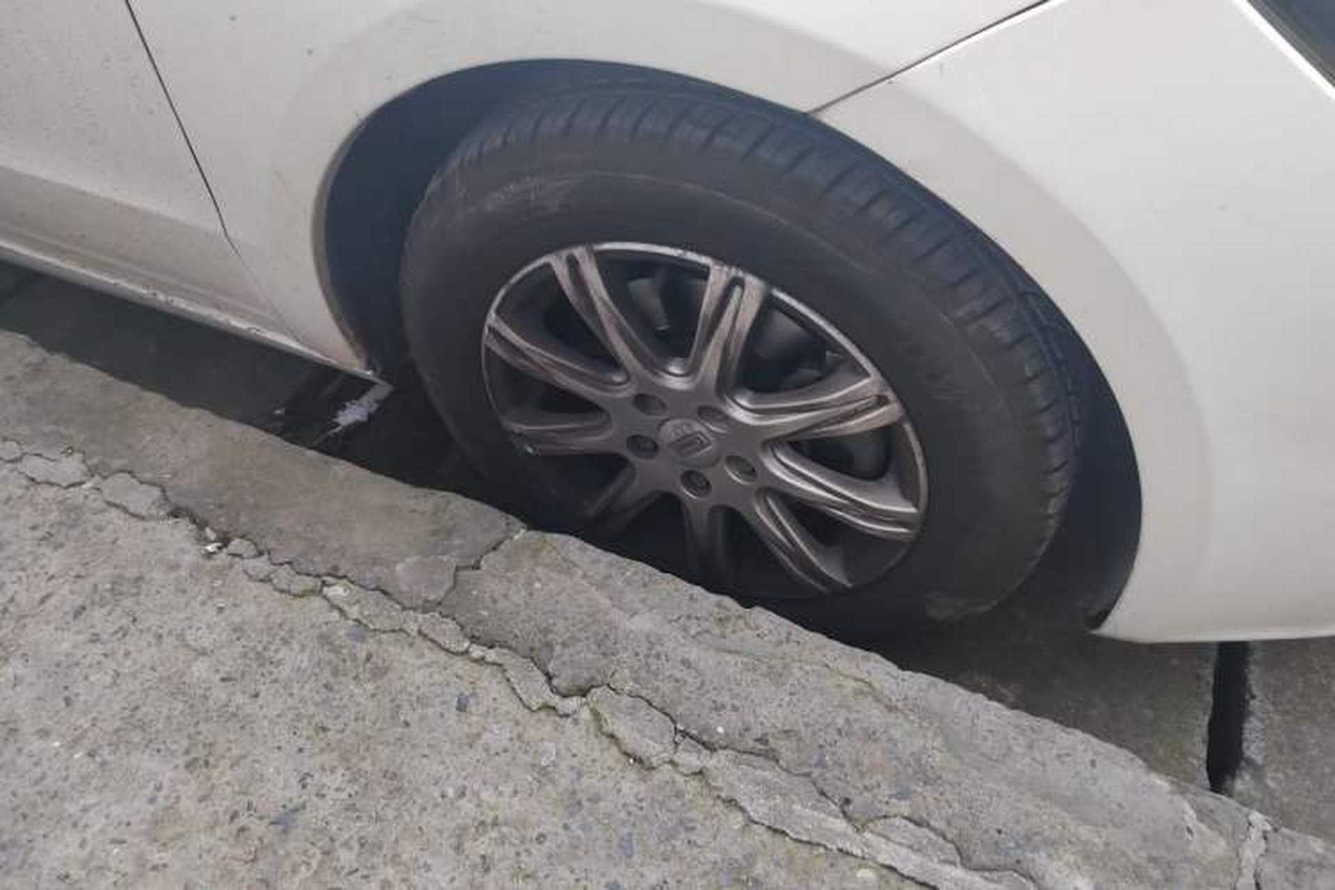 Used Qoros 3 2018 Sedan 1.6L Automatic Leading Model Right Front Wheel Hub