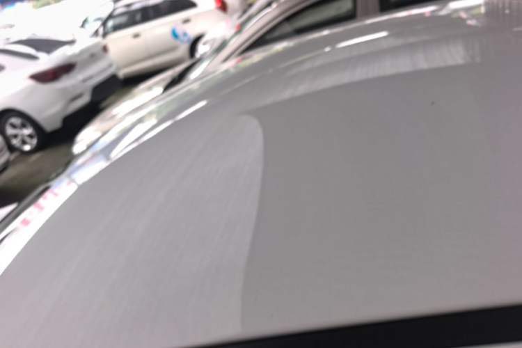 Used Qoros 3 2018 Sedan 1.6L Automatic Leading Model Roof