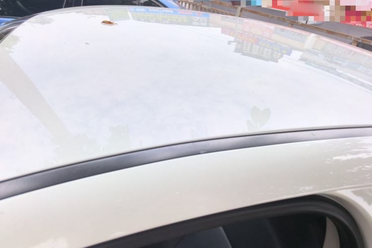 Used Qoros 3 2018 Sedan 1.6L Automatic Leading Model Roof