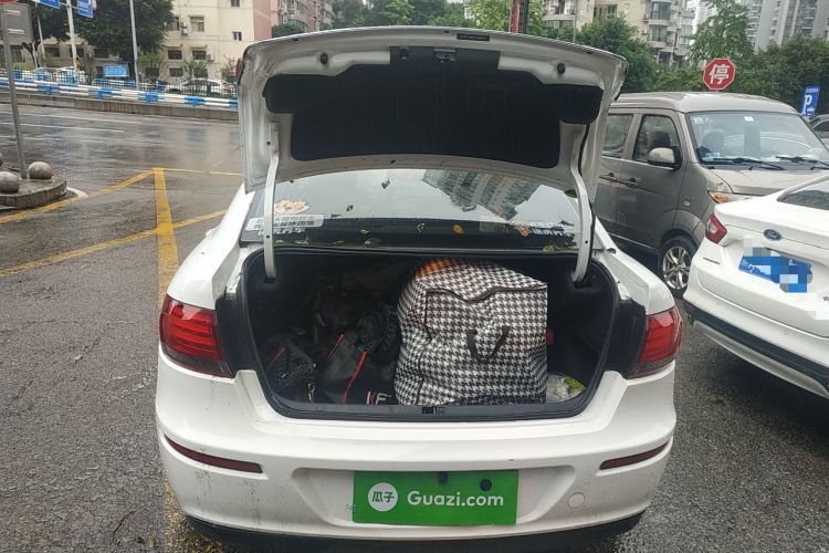 Used Qoros 3 2018 Sedan 1.6L Automatic Leading Model Trunk
