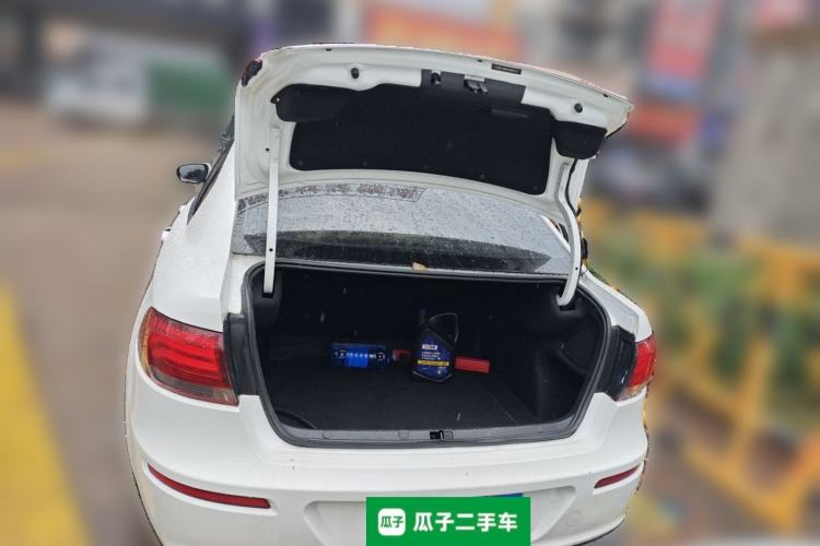 Used Qoros 3 2018 Sedan 1.6L Automatic Leading Model Trunk