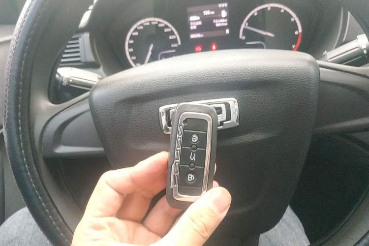 Used Qoros 3 2018 Sedan 1.6L Automatic Leading Model Vehicle Key