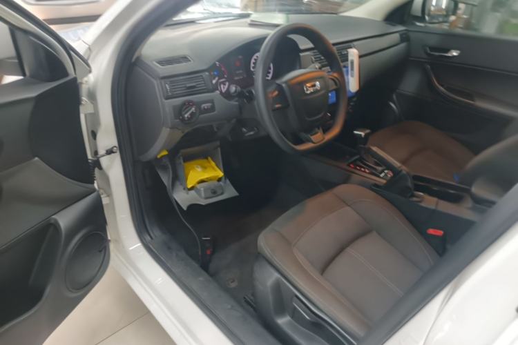 Used Qoros 3 2021 3S Sedan 1.5T CVT Leading Model Driver Seat