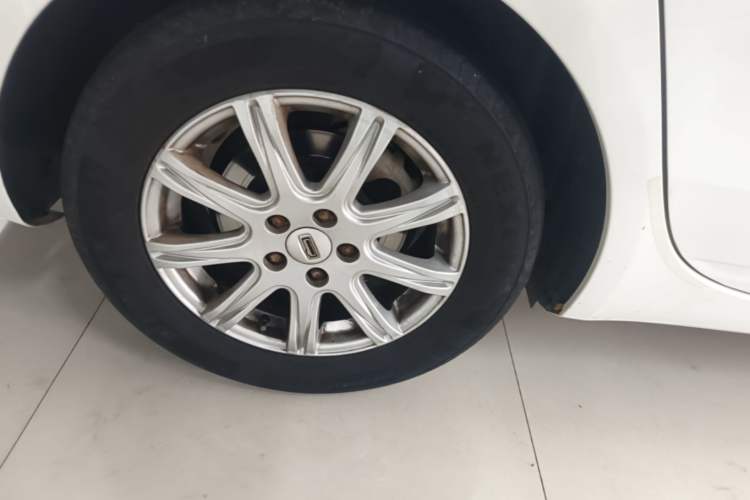 Used Qoros 3 2021 3S Sedan 1.5T CVT Leading Model Exterior 5