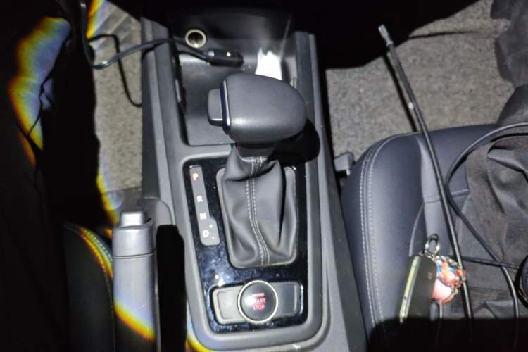 Used Qoros 3 2021 3S Sedan 1.5T CVT Leading Model Gear Lever