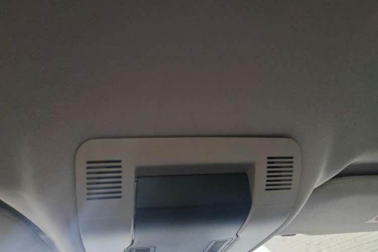 Used Qoros 3 2021 3S Sedan 1.5T CVT Leading Model Headliner