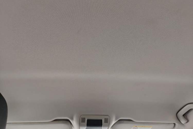 Used Qoros 3 2021 3S Sedan 1.5T CVT Leading Model Headliner