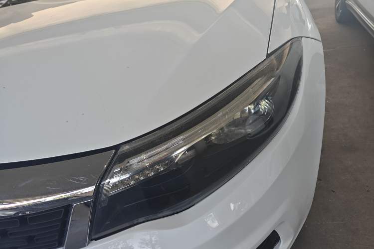 Used Qoros 3 2021 3S Sedan 1.5T CVT Leading Model Left Front Headlight