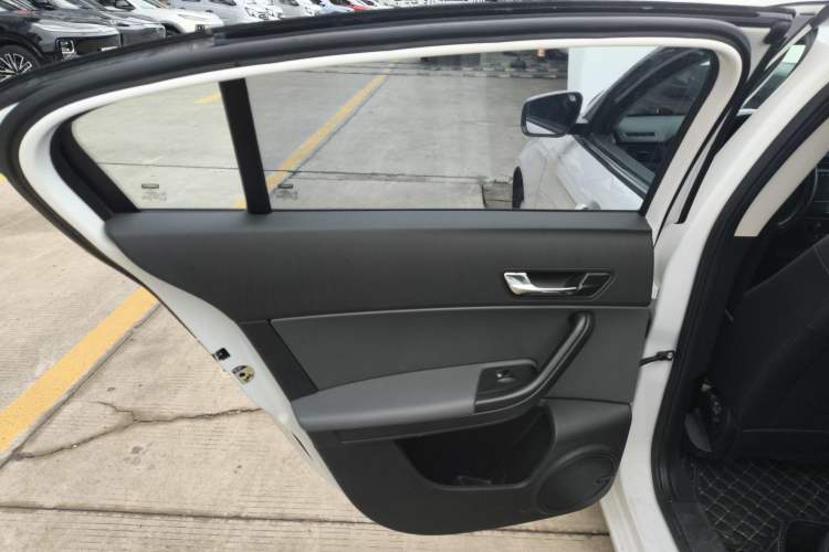 Used Qoros 3 2021 3S Sedan 1.5T CVT Leading Model Left Rear Door Interior