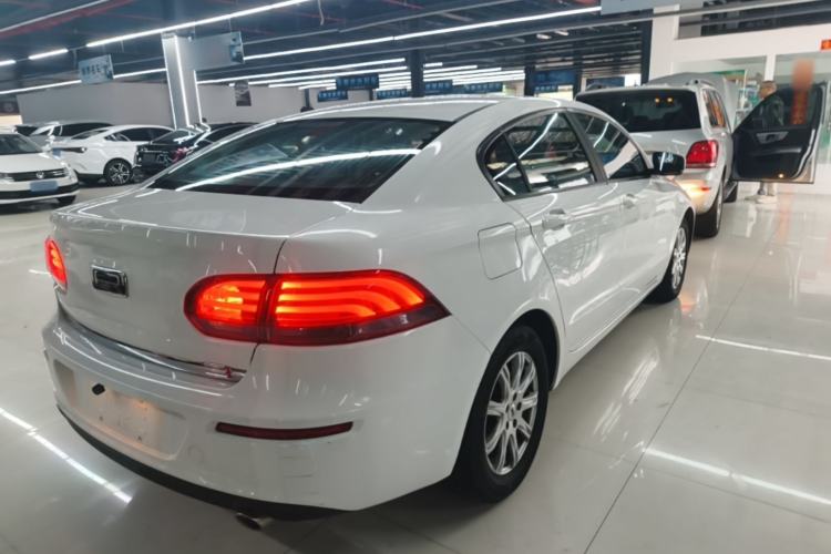 Used Qoros 3 2021 3S Sedan 1.5T CVT Leading Model Rear Right 45 Deg