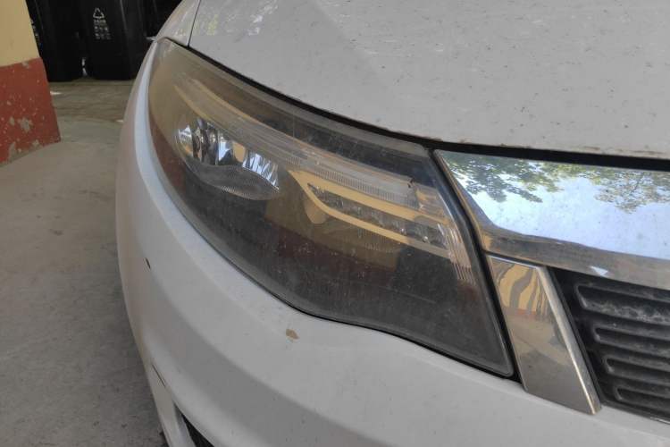 Used Qoros 3 2021 3S Sedan 1.5T CVT Leading Model Right Front Headlight