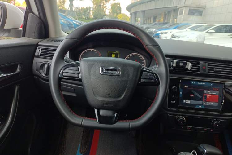 Used Qoros 3 2021 3S Sedan 1.5T CVT Leading Model Steering Wheel