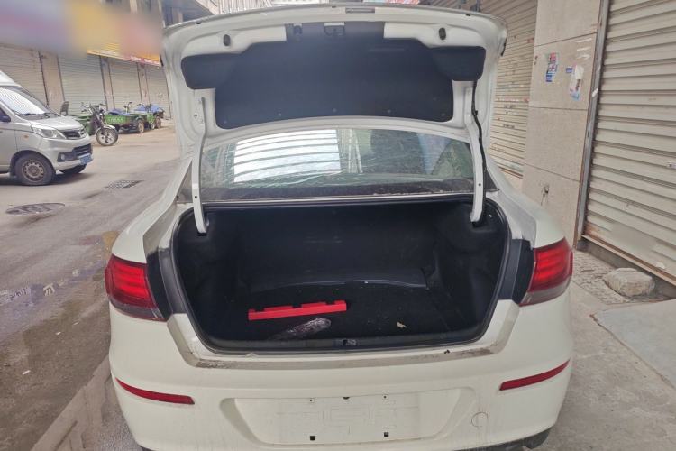 Used Qoros 3 2021 3S Sedan 1.5T CVT Leading Model Trunk