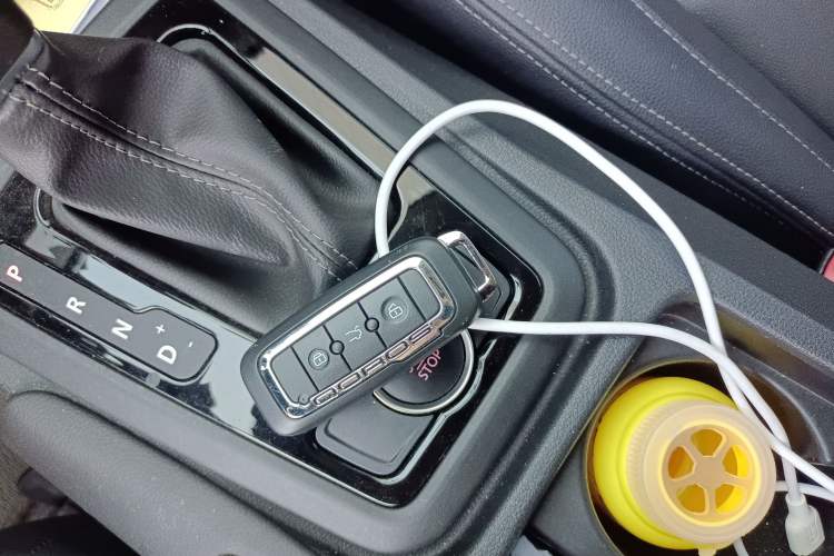 Used Qoros 3 2021 3S Sedan 1.5T CVT Leading Model Vehicle Key